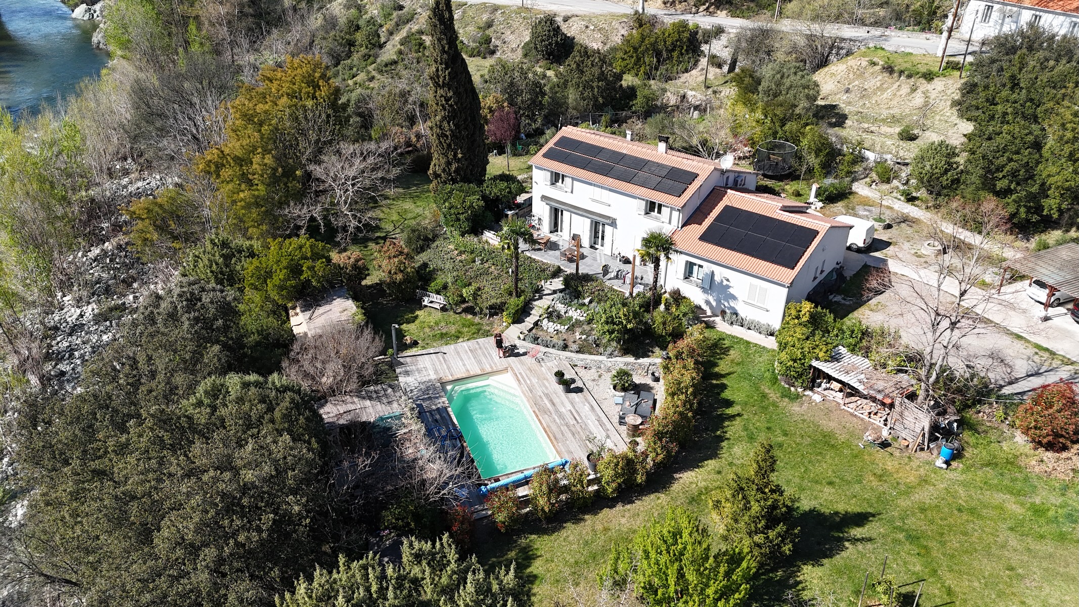 installation solaire ponte leccia corse villa piscine mars 2024